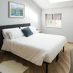 Riverview - New In ليكو