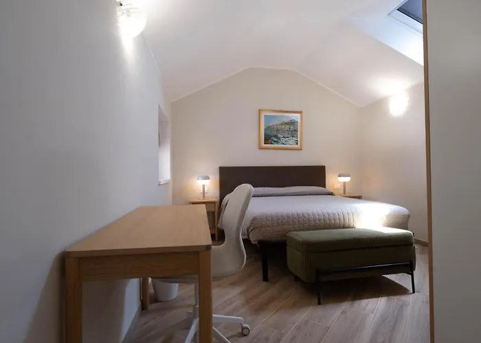 Riverview - New In Lejlighed Lecco