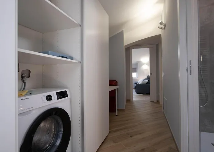 Riverview - New In * Lecco