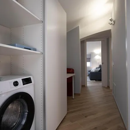 Riverview - New In * Lecco