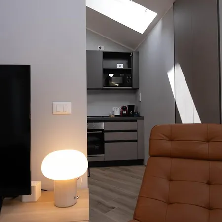 Riverview - New In *