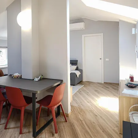 Daire Riverview - New In Lecco