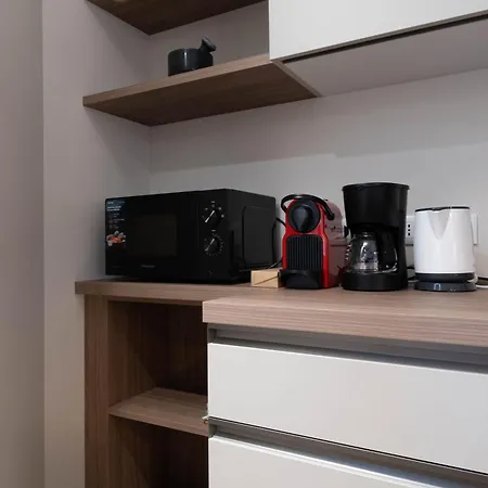 Riverview - New In Apartment *